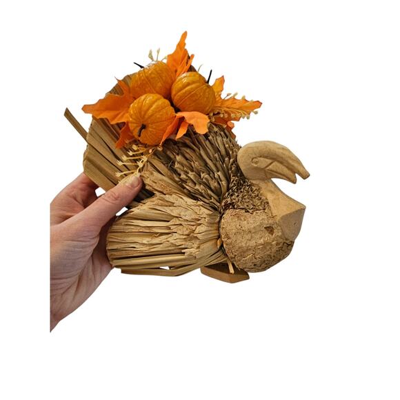 Vintage 1990s Turkey Centerpiece Fall Pumpkin Straw  Country Chic Thanksgiving - Picture 5 of 5